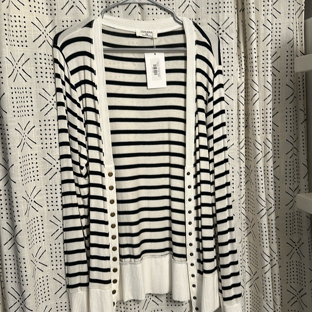 Zenana lightweight striped snap cardigan ivory and black 1X NWT